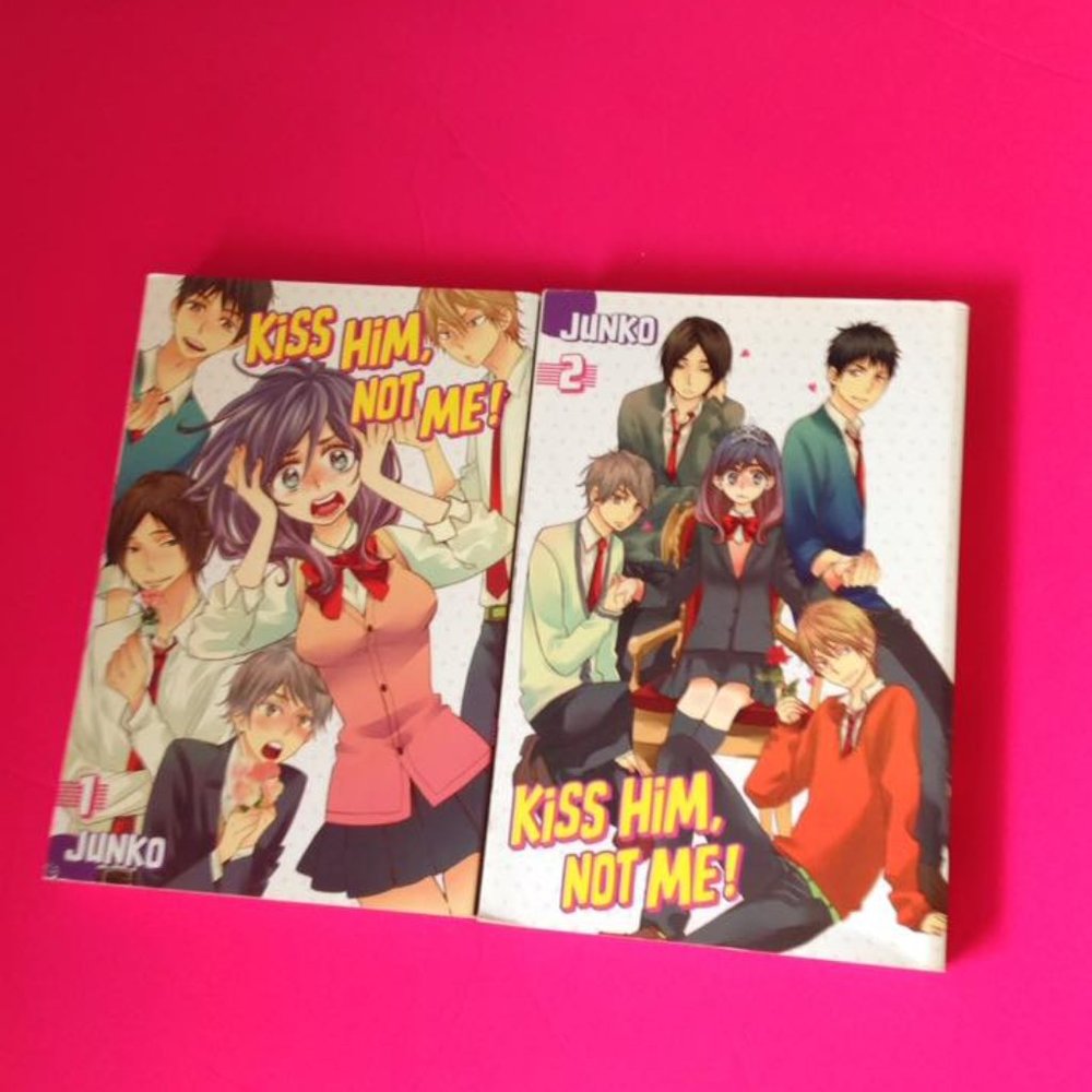 Kiss Him, Not Me! 1-2